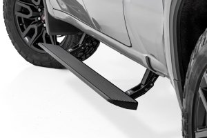 Chevy Silverado 1500 LTD Power Running Boards - Rough Country - 6-Inch All-Season Aluminum Boards - 2022+